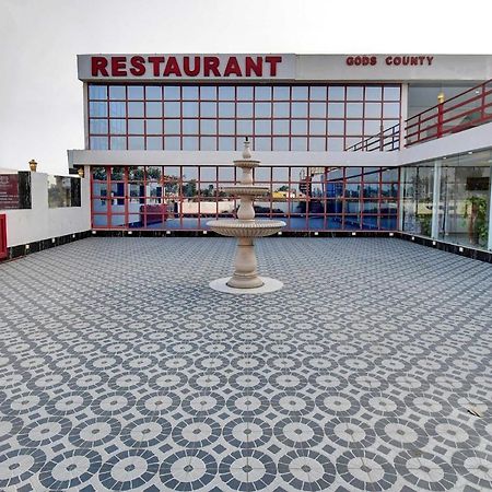 Oyo Townhouse 779 Gods County Hotel Tarapith Ngoại thất bức ảnh