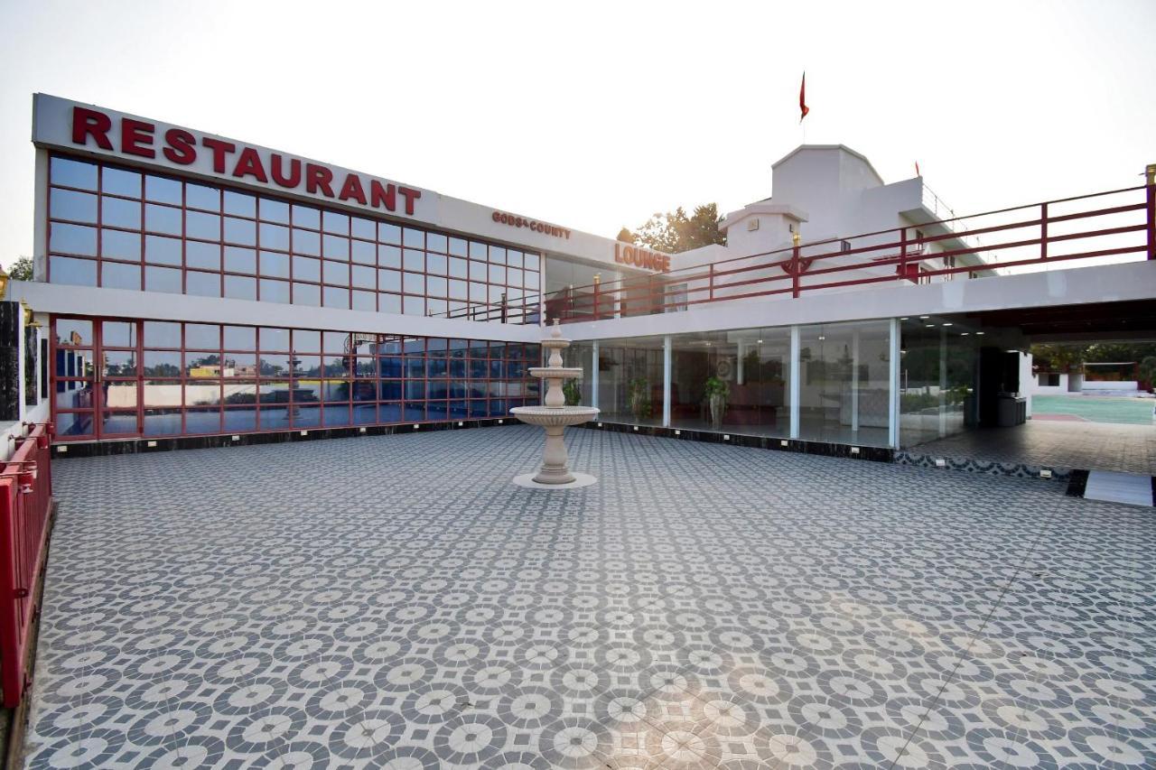 Oyo Townhouse 779 Gods County Hotel Tarapith Ngoại thất bức ảnh