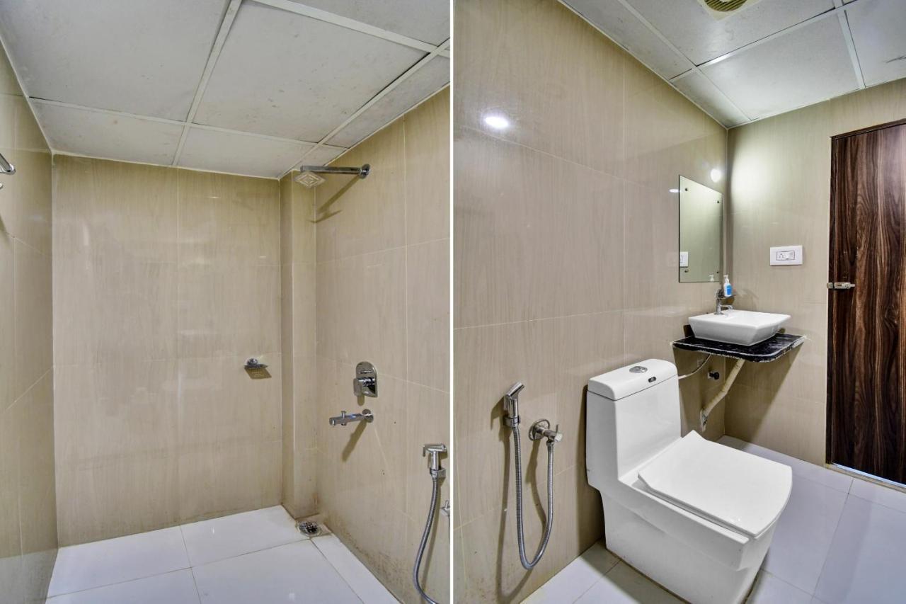 Oyo Townhouse 779 Gods County Hotel Tarapith Ngoại thất bức ảnh