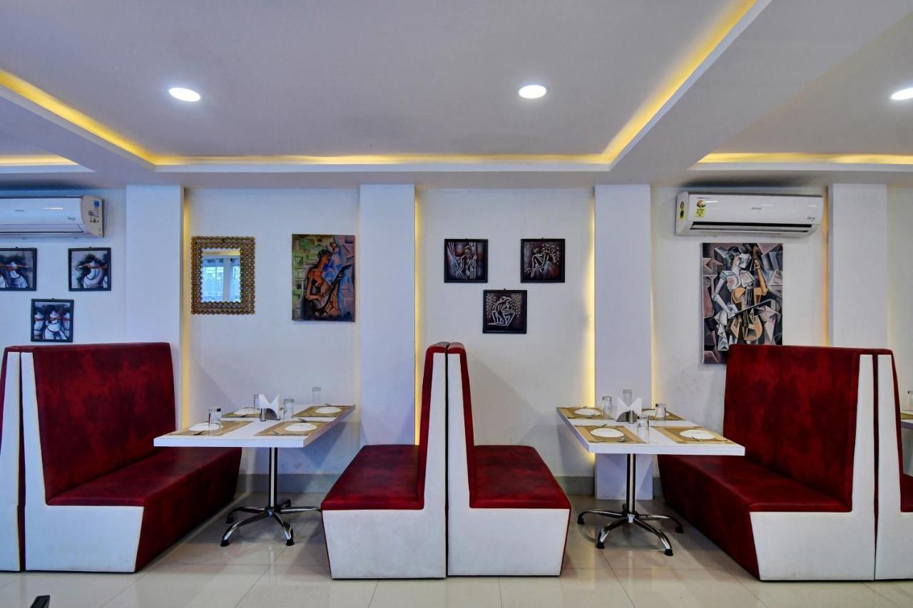 Oyo Townhouse 779 Gods County Hotel Tarapith Ngoại thất bức ảnh