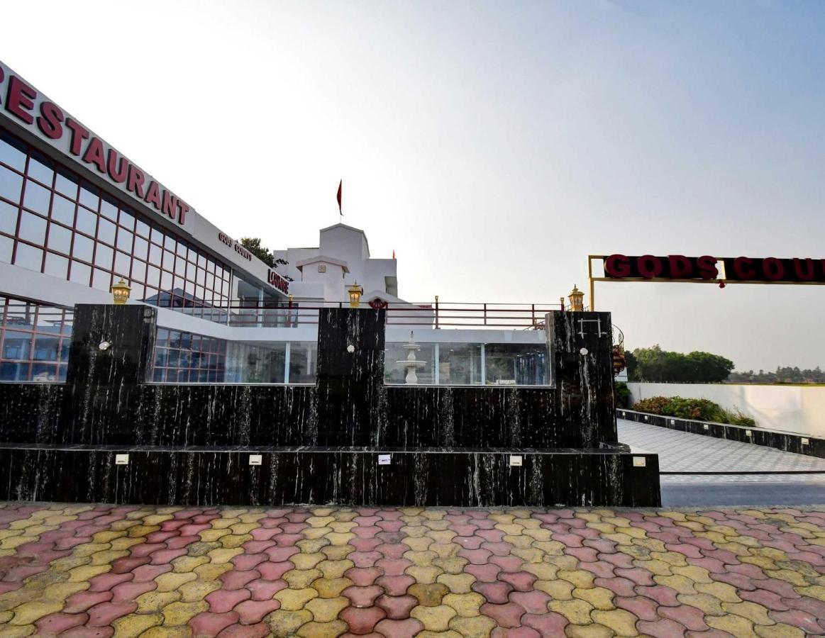 Oyo Townhouse 779 Gods County Hotel Tarapith Ngoại thất bức ảnh