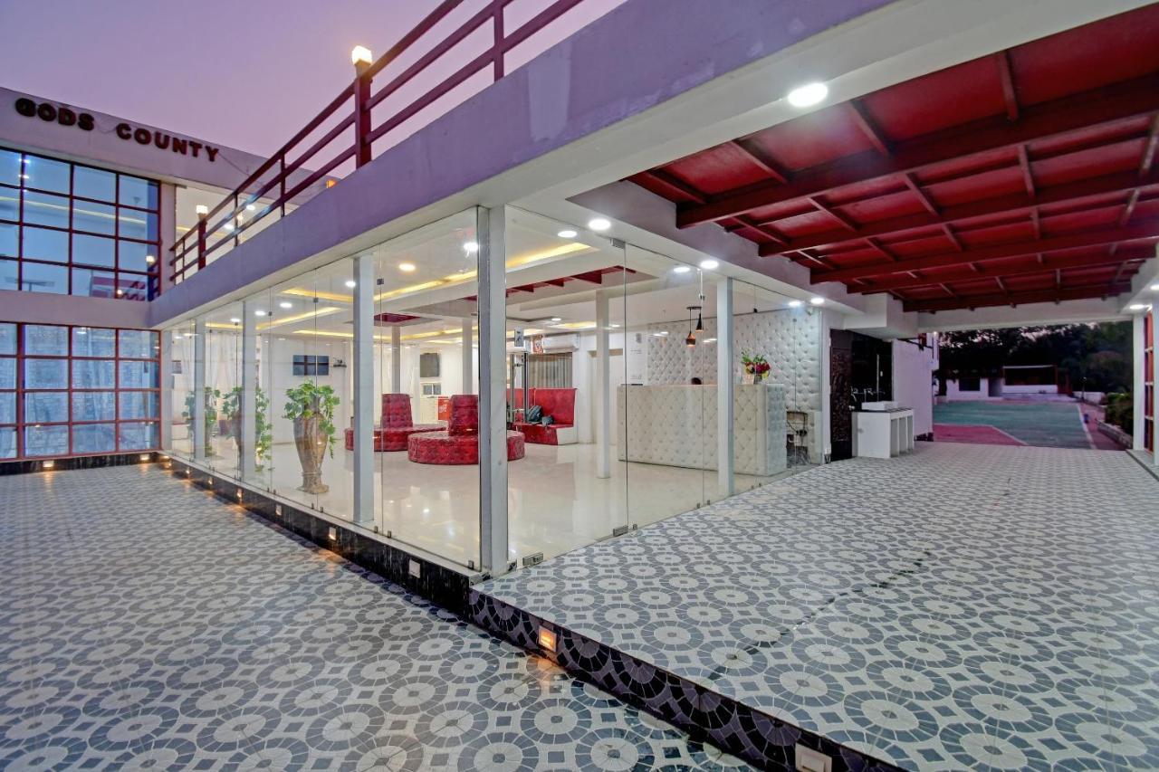Oyo Townhouse 779 Gods County Hotel Tarapith Ngoại thất bức ảnh